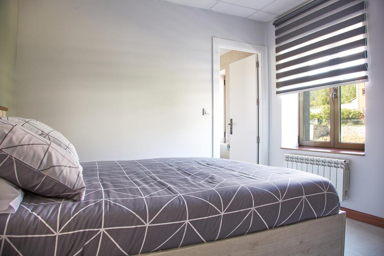 Hostal Fontanan La Pola de Gordon Luaran gambar